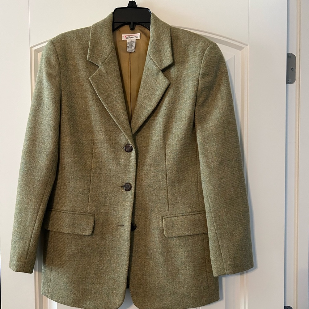 EUC Women’s Blazer Size 10